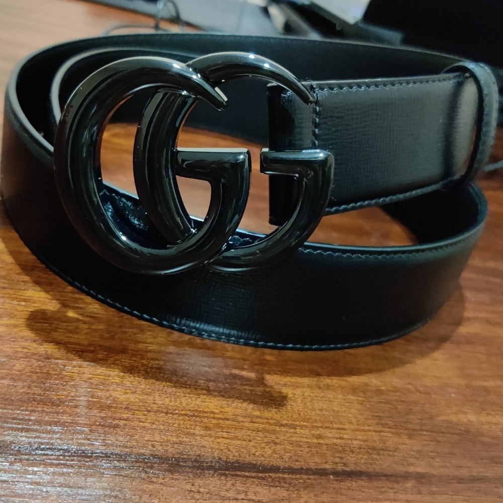Wide Gucci ebony belt 100cm with box and receipt
